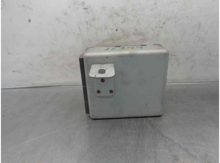 Recambio de modulo electronico para ssangyong korando 2.9 turbodiesel cat referencia OEM IAM 8712006201  