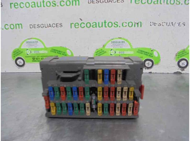 Recambio de caja reles / fusibles para peugeot 406 berlina (s1/s2) 1.9 turbodiesel referencia OEM IAM 9459081380 