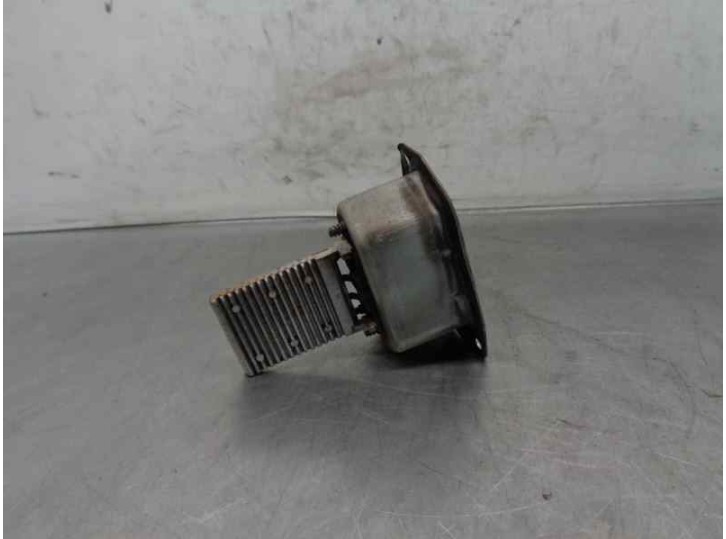 Recambio de resistencia calefaccion para ssangyong korando 2.9 turbodiesel cat referencia OEM IAM 3F032E 
