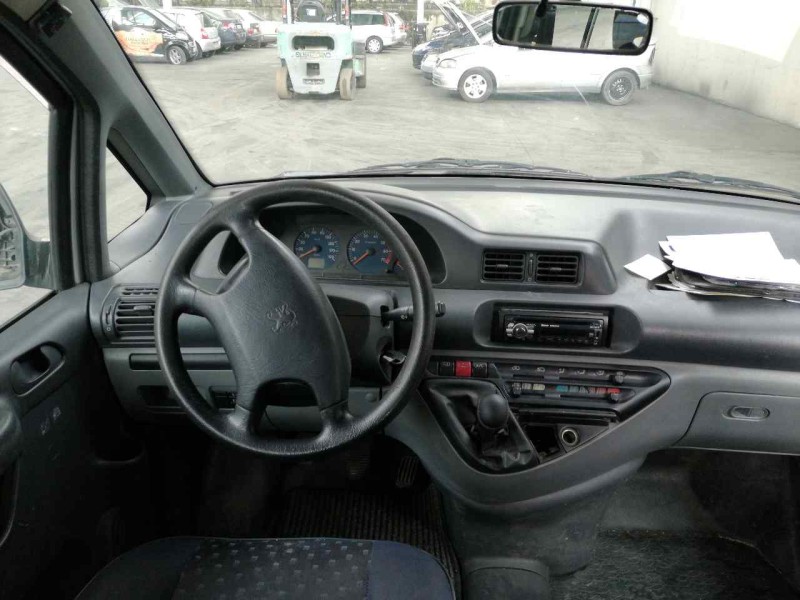 peugeot expert kombi del año 2001