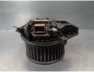 Recambio de motor calefaccion para seat exeo berlina (3r2) 2.0 tdi referencia OEM IAM 8E1820021E 983692C VALEO