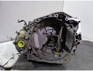 Recambio de caja cambios para citroën xsara berlina 1.9 turbodiesel referencia OEM IAM 20TE43 1764085B 