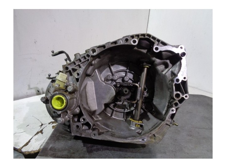 Recambio de caja cambios para citroën xsara berlina 1.9 turbodiesel referencia OEM IAM 20TE43 1764085B 