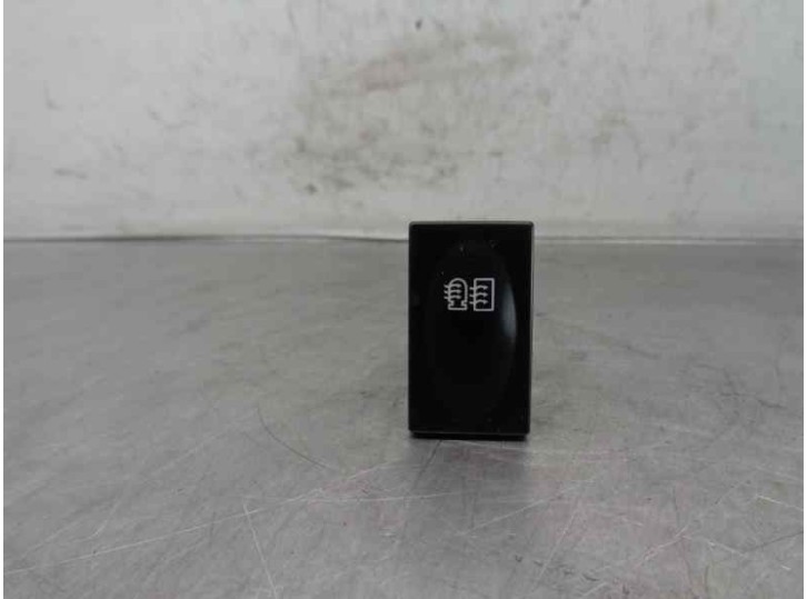 Recambio de mando para ssangyong korando 2.9 turbodiesel cat referencia OEM IAM 884W01900  