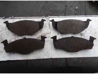 Recambio de pastillas de freno para volkswagen polo berlina (6n1) 1.6 referencia OEM IAM   