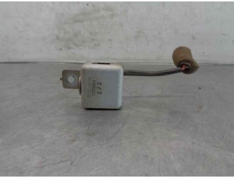 Recambio de rele para ssangyong korando 2.9 turbodiesel cat referencia OEM IAM 8661005001  