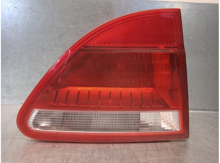 Recambio de piloto trasero izquierdo para seat exeo berlina (3r2) 2.0 tdi referencia OEM IAM 3R5945093B DE PORTON 4 PUERTAS
