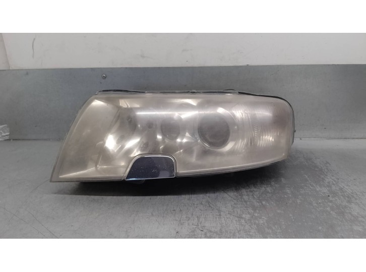 Recambio de faro izquierdo para skoda superb (3u4) 1.9 tdi referencia OEM IAM 3U1941017H 4 PUERTAS