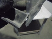 Recambio de refuerzo paragolpes trasero para dacia duster ambiance 4x2 referencia OEM IAM DE PLASTICO 