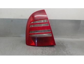 Recambio de piloto trasero izquierdo para skoda superb (3u4) 1.9 tdi referencia OEM IAM 3U5945111 4 PUERTAS 