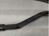 Recambio de brazo limpia delantero derecho para opel insignia berlina 1.6 cdti dpf referencia OEM IAM 13227399 13227398 