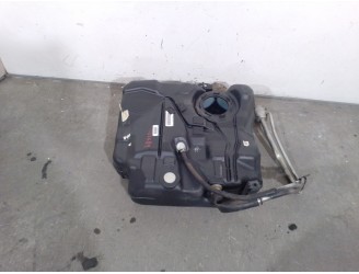 Recambio de deposito combustible para volvo v40 hatchback (525) d2 referencia OEM IAM 31432940 31432940 