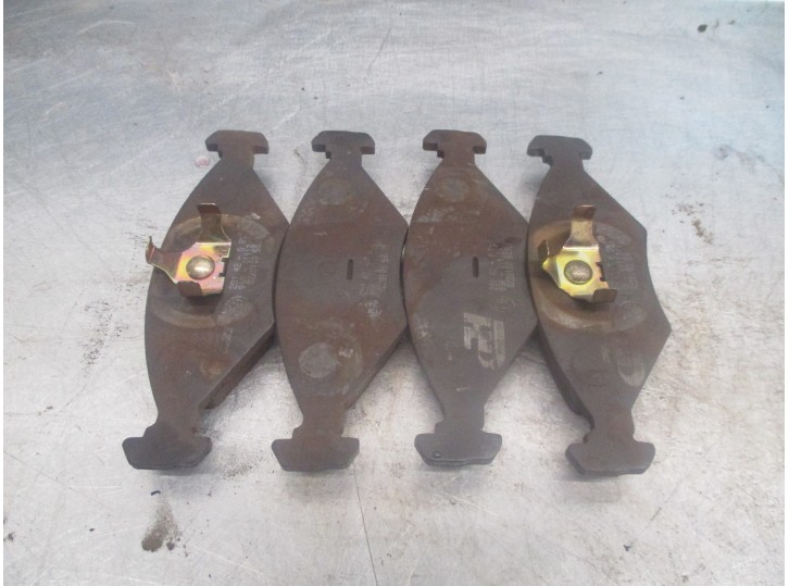 Replacement brake pads for Fiat Fiorino January (255) 1.7 Turbodiesel cat OEM IAM reference GDB1347 ROADHOUSE