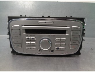 Replacement audio system / CD radio for Ford Focus sedan (CB4) 1.6 TDCi CAT OEM IAM reference 8M5T18C815AB 