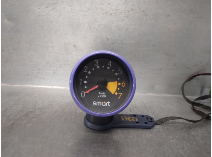 Recambio de cuadro instrumentos para smart micro compact car 0.6 referencia OEM IAM 0010132V002C96A00  