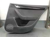 Recambio de guarnecido puerta trasera derecha para skoda octavia lim. (5e3) active referencia OEM IAM 5E5867212  