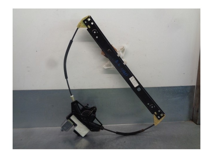 Recambio de elevalunas trasero derecho para skoda octavia lim. (5e3) active referencia OEM IAM 5E0839462 5 PINES 5 PUERTAS
