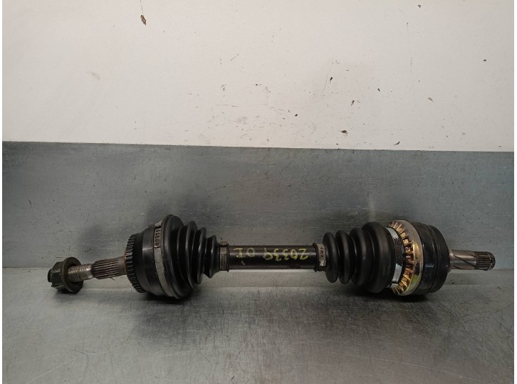 Recambio de transmision delantera izquierda para volvo serie 850 2.3 20v turbo cat referencia OEM IAM 8111306  