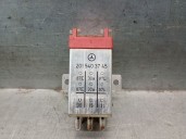 Recambio de rele para mercedes-benz clase s (w126) berlina+coupe sec 560 referencia OEM IAM 2015403745 A2015403745 