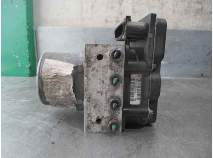 Recambio de abs para renault scenic ii grand confort dynamique referencia OEM IAM 8200624642 0265234472 BOSCH