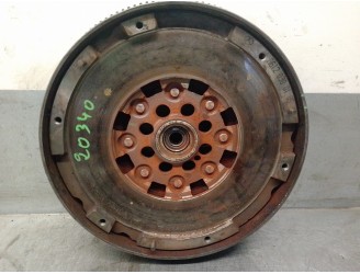 Recambio de volante motor para mercedes-benz clase e (w210) berlina 2.6 cat referencia OEM IAM A6120300105  