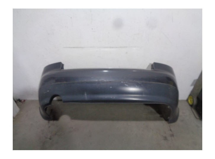 Recambio de paragolpes trasero para audi a4 berlina (8e) 2.0 20v cat (alt) referencia OEM IAM 8E5807301G GRIS 4 PUERTAS