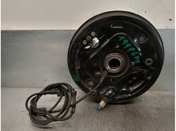 Replacement rear right stub axle for Smart Fortwo Coupe 0.9 Turbo CAT OEM IAM reference A4533560000 