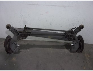 Recambio de puente trasero para volvo s70 berlina 2.3 turbo cat referencia OEM IAM 8250453 PARA DISCOS 5 AGUJEROS BURRA 6