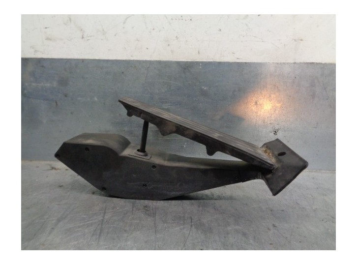 Recambio de potenciometro pedal para bmw serie 3 berlina (e90) 335d referencia OEM IAM 35426772645 25916010 