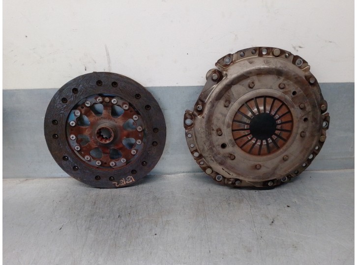 Replacement clutch kit for BMW 3 Series Saloon (E36) 2.5 Turbodiesel CAT OEM IAM reference 21211223474 21211223338 