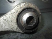 Recambio de brazo suspension superior trasero derecho para audi a8 (d2) 2.8 v6 30v referencia OEM IAM 4D0501529F 