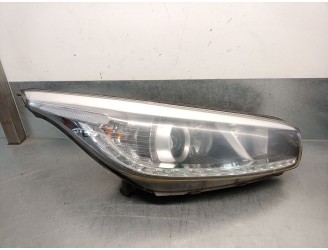 Recambio de faro derecho para kia cee´d (jd) 1.6 crdi 136 referencia OEM IAM 92102A2350 92102A2350 
