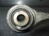 Recambio de brazo suspension superior trasero derecho para audi a8 (d2) 2.8 v6 30v referencia OEM IAM 4D0501529F 