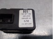 Recambio de mando elevalunas delantero izquierdo para opel combo (corsa c) 1.7 16v dti cat (y 17 dt / lr6) referencia OEM IAM 13