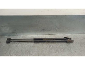 Replacement boot / tailgate struts for Nissan Micra (K12E) 1.2 cat OEM IAM reference 90450AX60B 