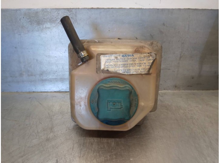 Recambio de deposito expansion para volvo s70 berlina 2.3 turbo cat referencia OEM IAM 9141031 