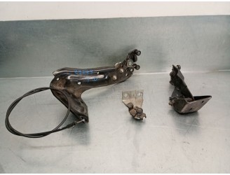 Recambio de soporte / guia puerta corredera para lancia voyager monospace (404_) 2.8 crd (rt, 53) referencia OEM IAM K05020673AF