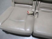 Recambio de asientos traseros para cadillac srx 3.6 v6 cat referencia OEM IAM CUERO BEIGE 5 PUERTAS