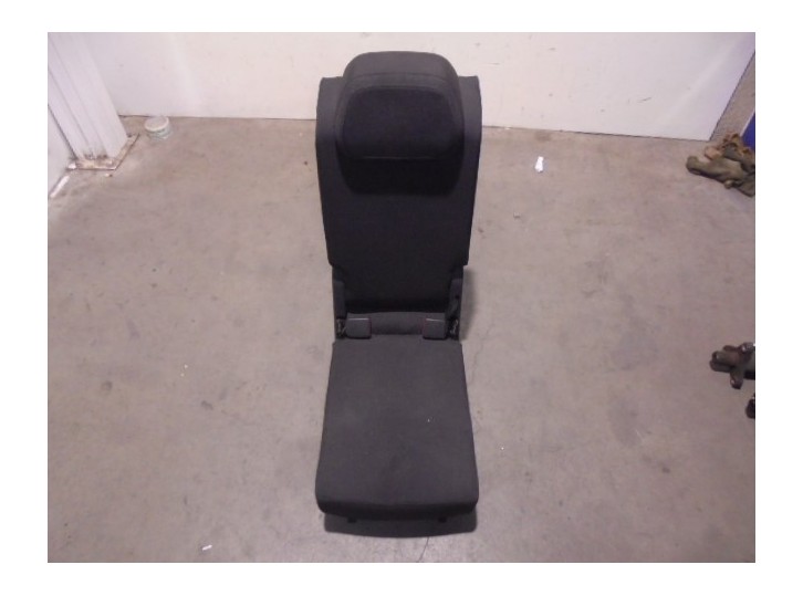 Recambio de asiento trasero medio para skoda karoq (nu) 125 aniversario referencia OEM IAM  TELA NEGRA 5 PUERTAS