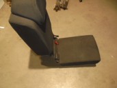 Recambio de asiento trasero medio para skoda karoq (nu) 125 aniversario referencia OEM IAM  TELA NEGRA 5 PUERTAS