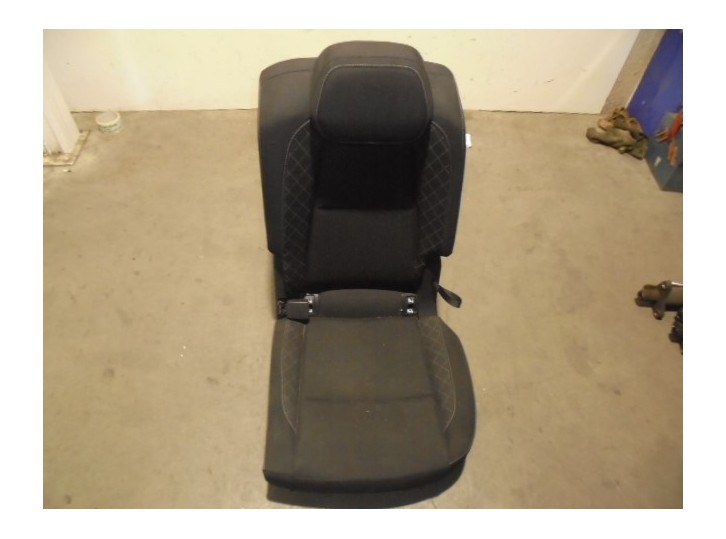 Recambio de asientos trasero izquierdo para skoda karoq (nu) 125 aniversario referencia OEM IAM  TELA NEGRA 5 PUERTAS