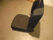 Recambio de asientos trasero derecho para skoda karoq (nu) 125 aniversario referencia OEM IAM  TELA NEGRA 5 PUERTAS