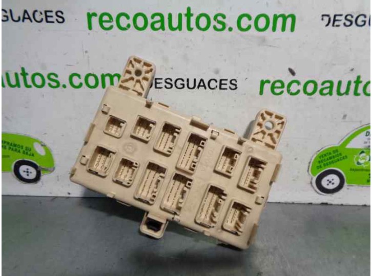 Replacement relay/fuse box for Lexus RX 300 (MCU35) 3.0 V6 CAT OEM IAM reference CB0PV71 