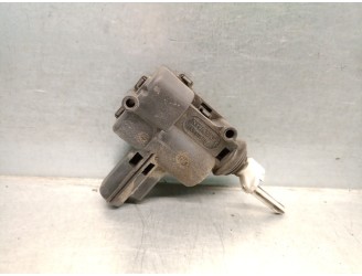 Recambio de motor tapa deposito combustible para ford focus c-max (dm2) 1.6 tdci referencia OEM IAM 1379214 1379214 