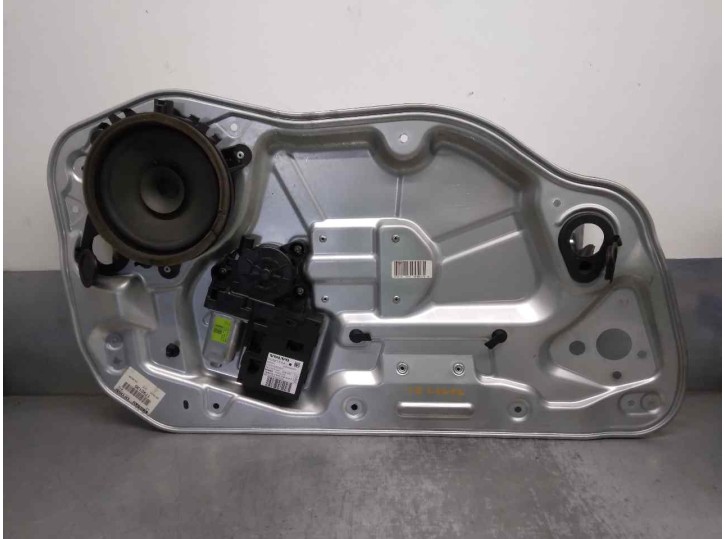 Recambio de elevalunas delantero izquierdo para volvo v50 familiar 2.0 diesel cat referencia OEM IAM 31295170AA 28 PINES 5 PUERT