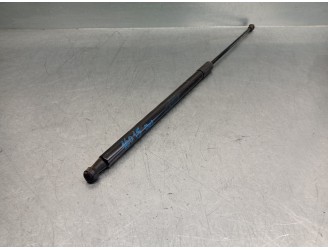 Recambio de amortiguadores capo para dacia duster ambiance 4x2 referencia OEM IAM 654712943R 