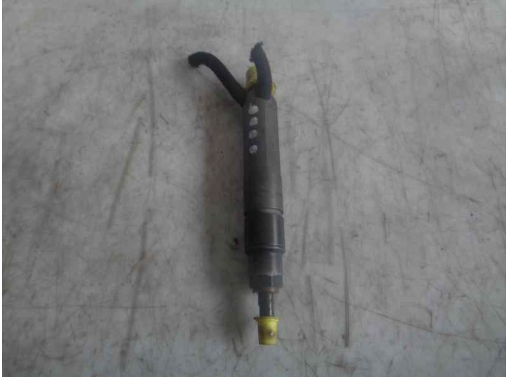 Recambio de inyector para volkswagen golf iv berlina (1j1) 1.9 tdi referencia OEM IAM 038130201G 0432193733 BOSCH