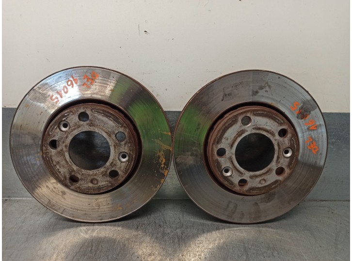 Recambio de disco freno delantero para dacia duster ambiance 4x2 referencia OEM IAM 