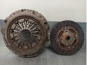 Recambio de kit embrague para dacia duster ambiance 4x2 referencia OEM IAM 8200961013 196373 VALEO