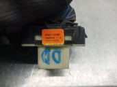 Recambio de mando elevalunas delantero derecho para dacia duster ambiance 4x2 referencia OEM IAM 254217475R 